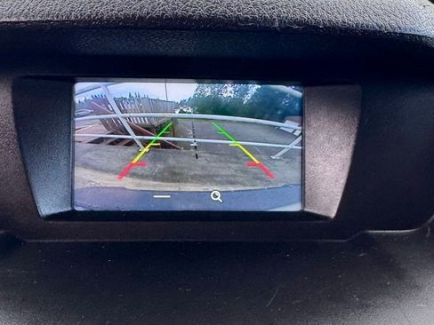 Used 2017 Ford Transit Connect XLT image 8