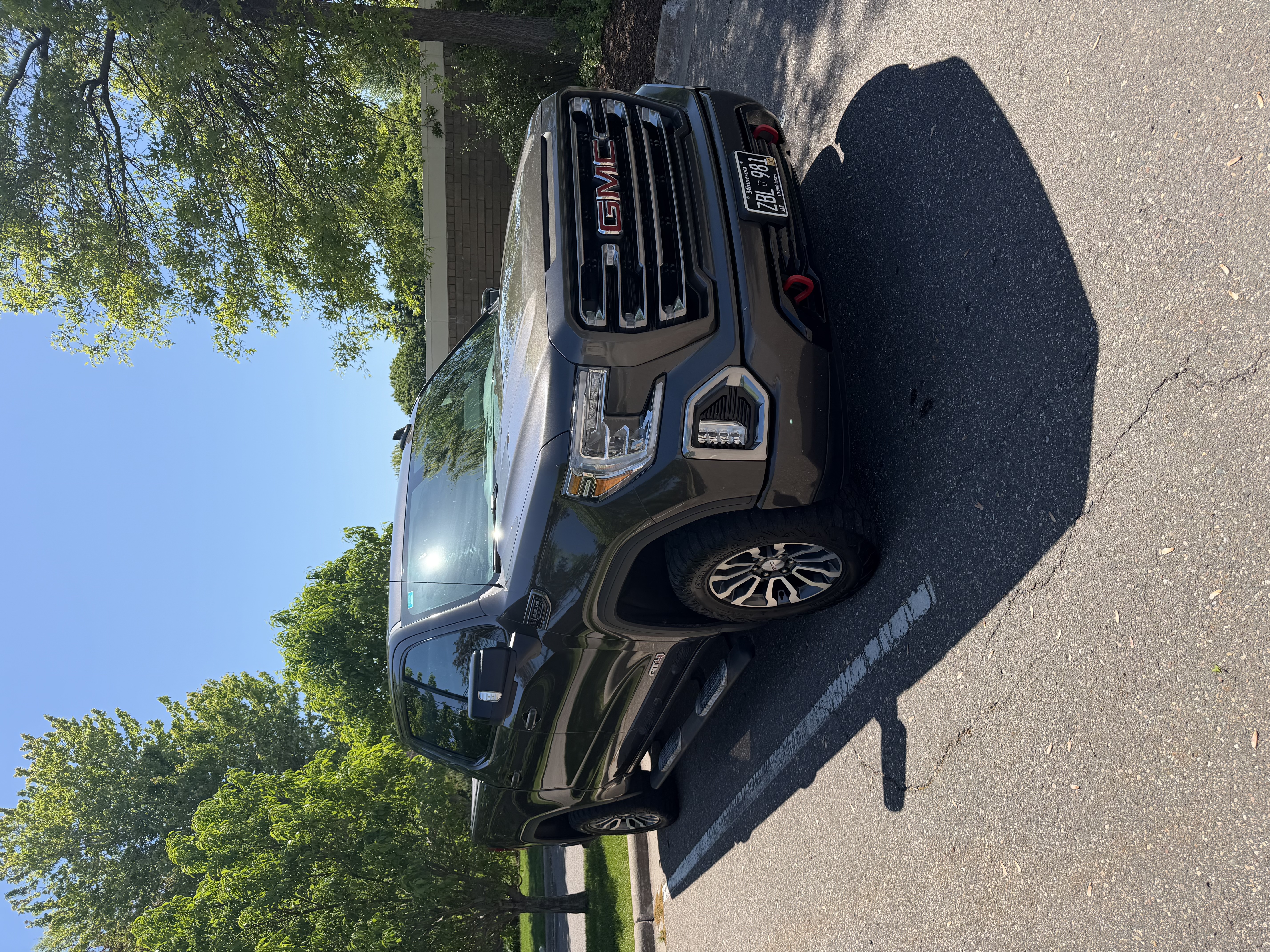 Used 2019 GMC Sierra 1500 AT4 AWD/4WD image 4