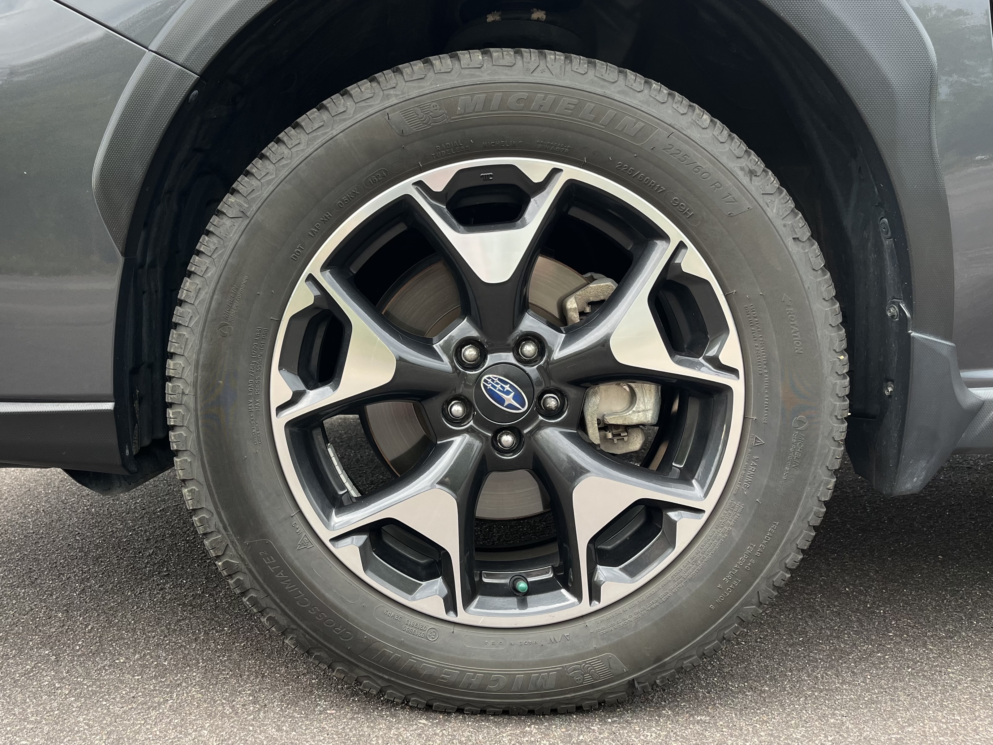 Used 2020 Subaru Crosstrek 2.0i Premium w/ Moonroof Package 1 AWD/4WD image 15