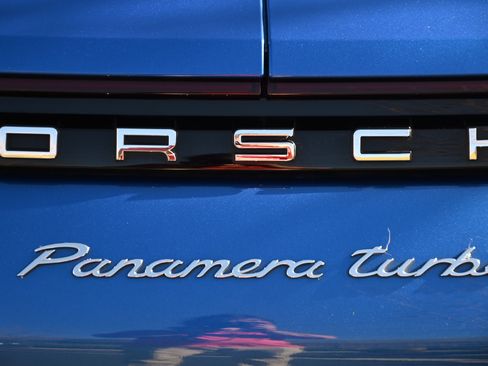 Used 2017 Porsche Panamera Turbo image 27