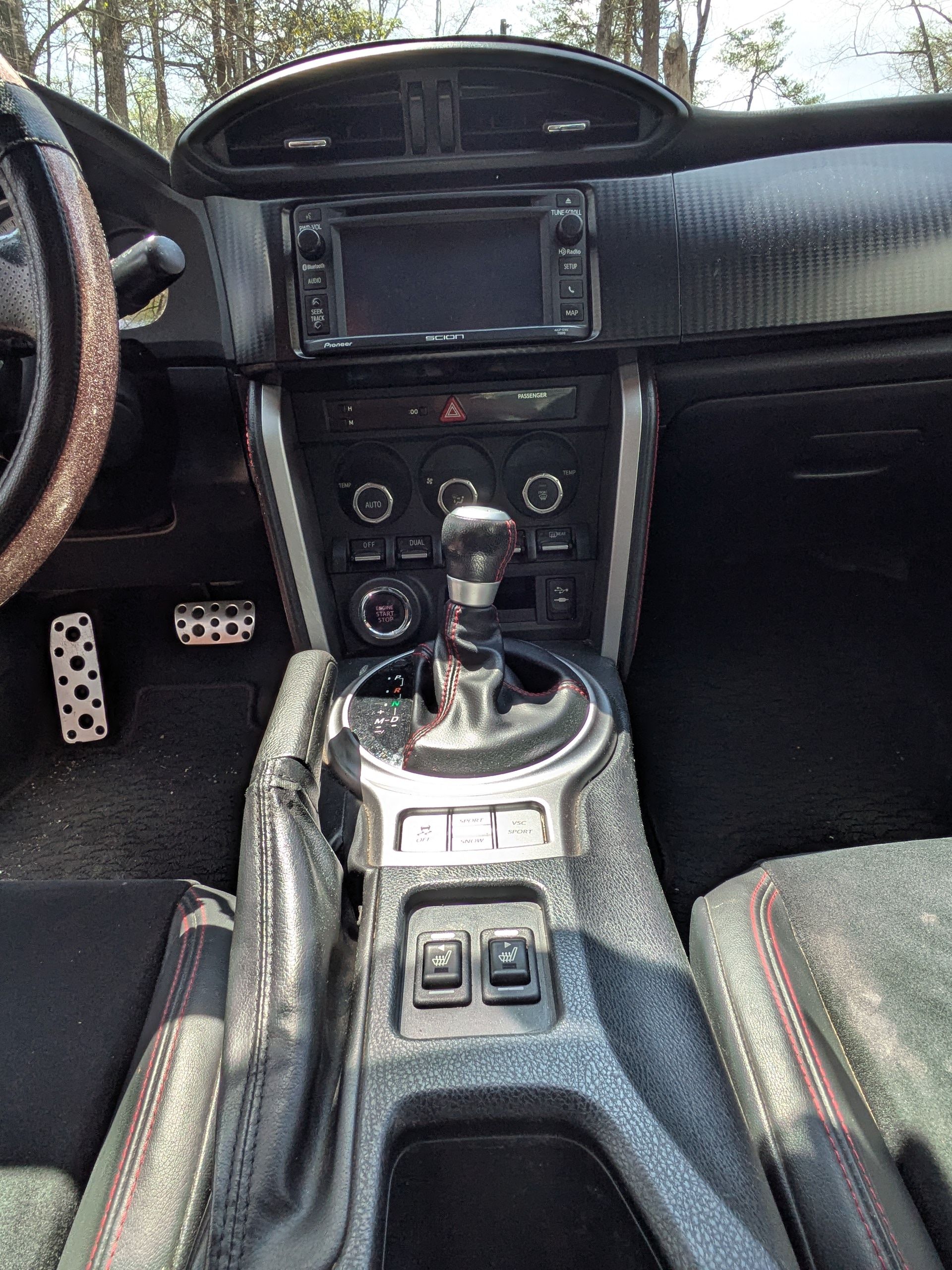 Used 2014 Scion FR-S Monogram Series RWD image 2