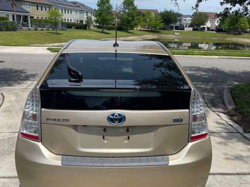 Used 2011 Toyota Prius Three w/ Navigation Pkg FWD image 10