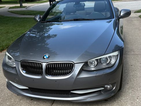 Used 2013 BMW 328i Convertible RWD image 4