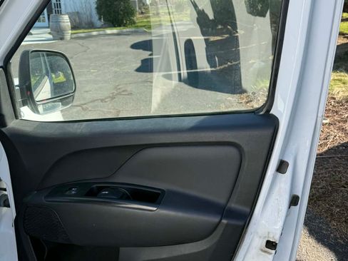 Used 2016 RAM ProMaster City Tradesman image 12