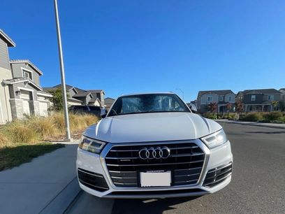 Used 2019 Audi Q5 2.0T Premium Plus w/ Premium Plus Package