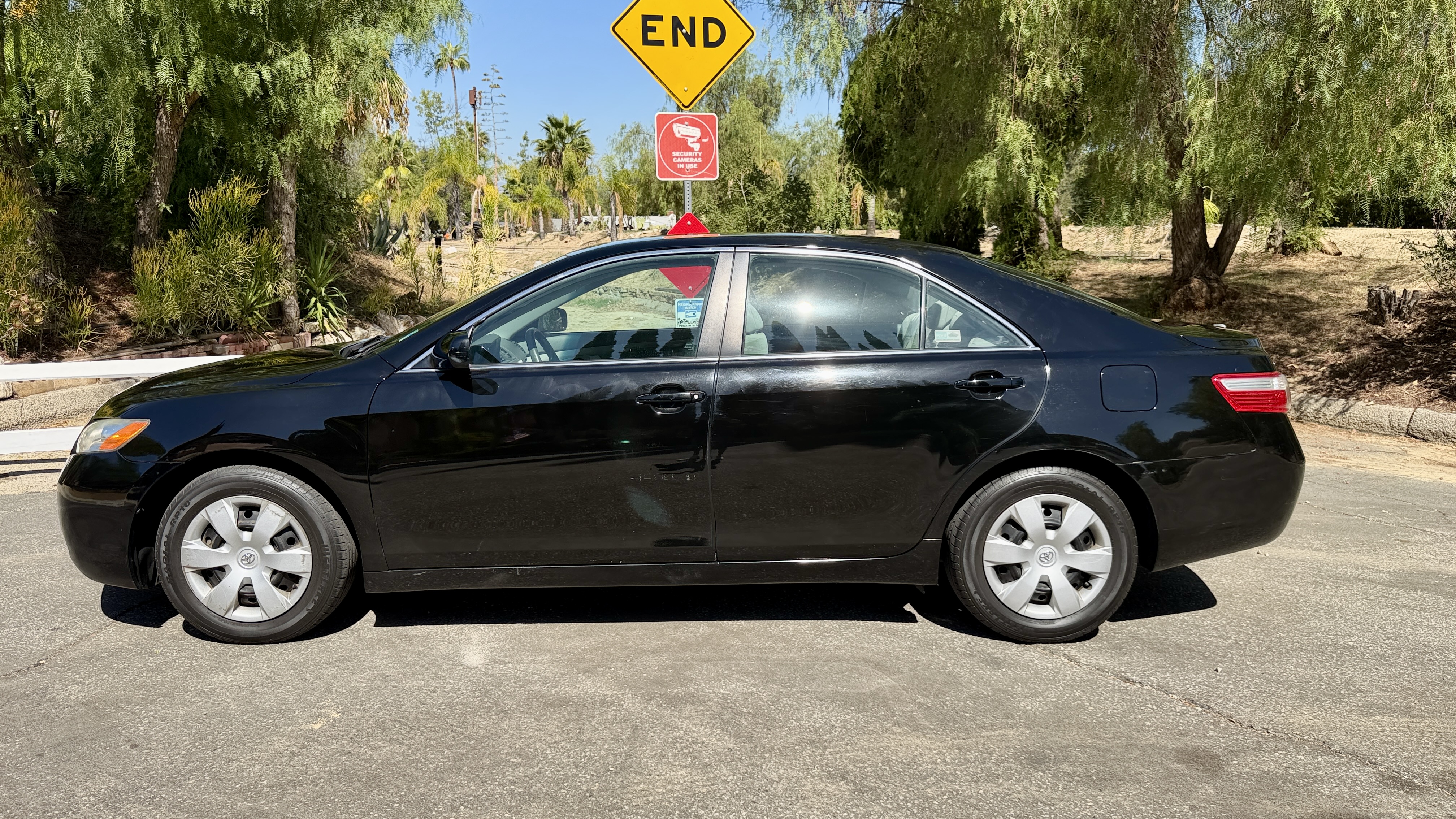 Used 2009 Toyota Camry SE FWD image 4