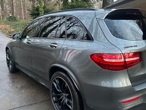 Used 2018 Mercedes-Benz GLC 63 AMG GLC 63 4MATIC Sport Utility 4D image 11
