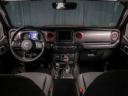 Used 2021 Jeep Gladiator Sport image 6
