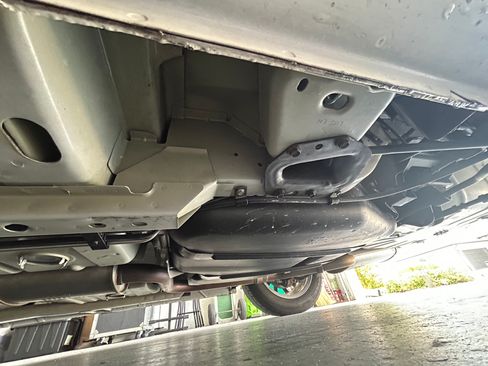 Used 2003 Chrysler Sebring Limited image 10