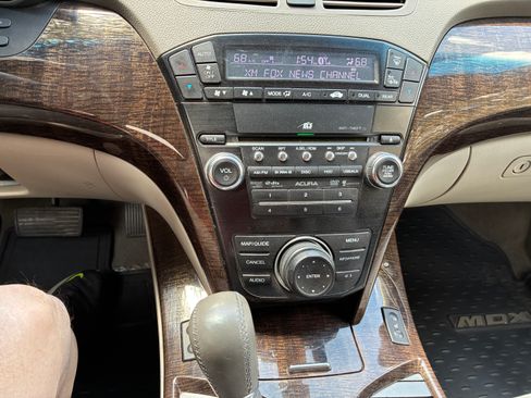Used 2011 Acura MDX w/ Technology Package AWD/4WD image 4