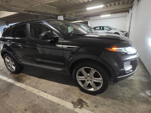 Used 2015 Land Rover Range Rover Evoque Pure Premium image 10