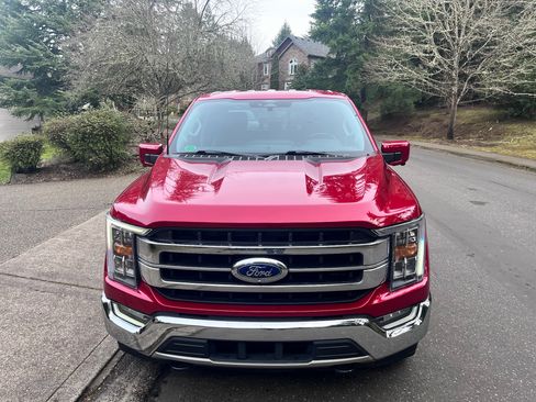 Used 2022 Ford F150 Lariat w/ Trailer Tow Package image 4