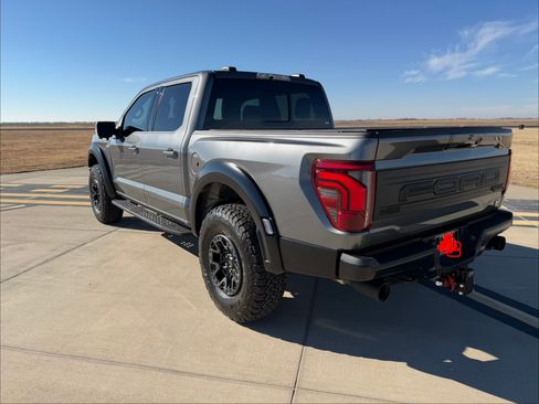 Used 2025 Ford F150 Raptor w/ Equipment Group 803A Raptor R image 4