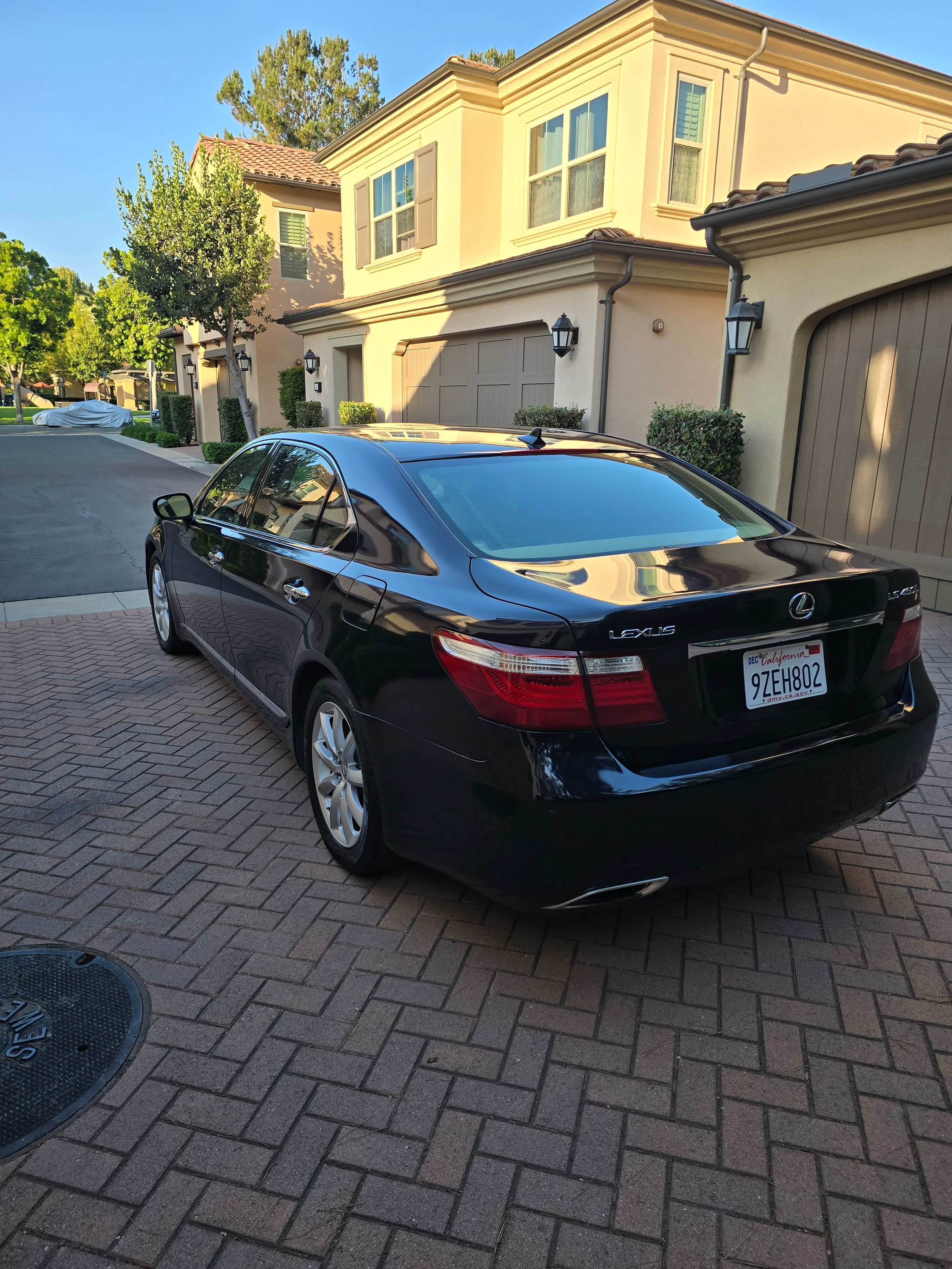Used 2007 Lexus LS 460 L RWD image 14