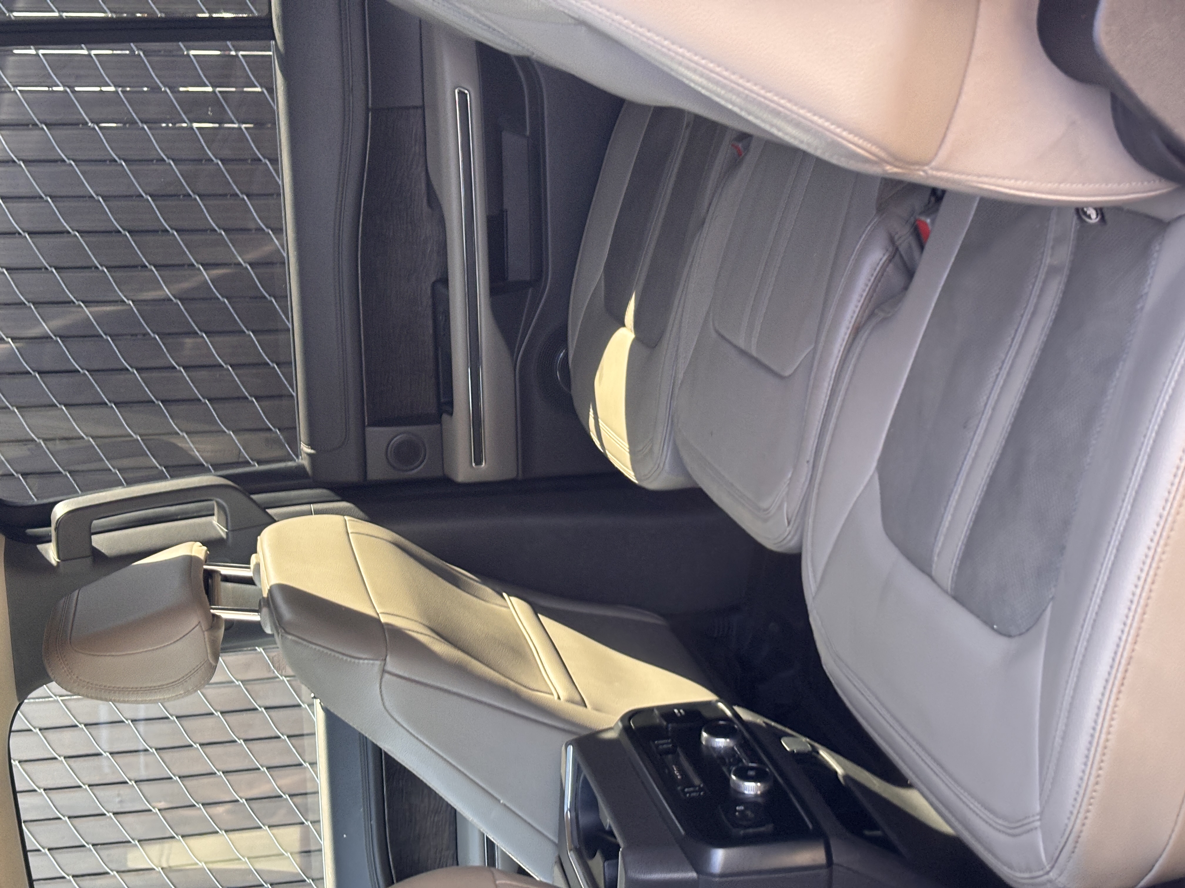 Used 2021 Ford Expedition Max Limited RWD image 13