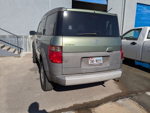 Used 2003 Honda Element EX image 4