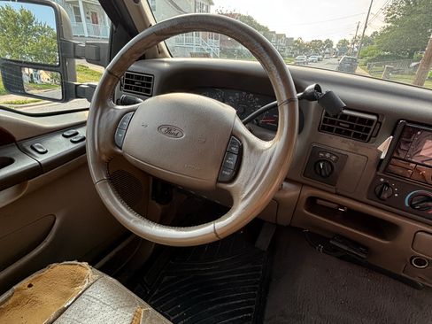 Used 2001 Ford F250 4x4 SuperCab Super Duty image 22