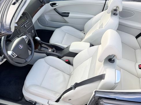 Used 2008 Saab 9-3 2.0T w/ Cold Weather Package image 16