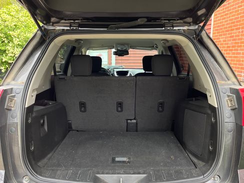 Used 2015 GMC Terrain SLE AWD/4WD image 4