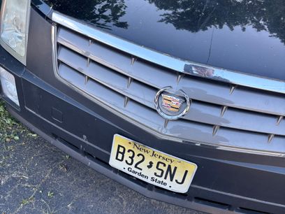 Used 2005 Cadillac SRX w/ Preferred Equipment Group