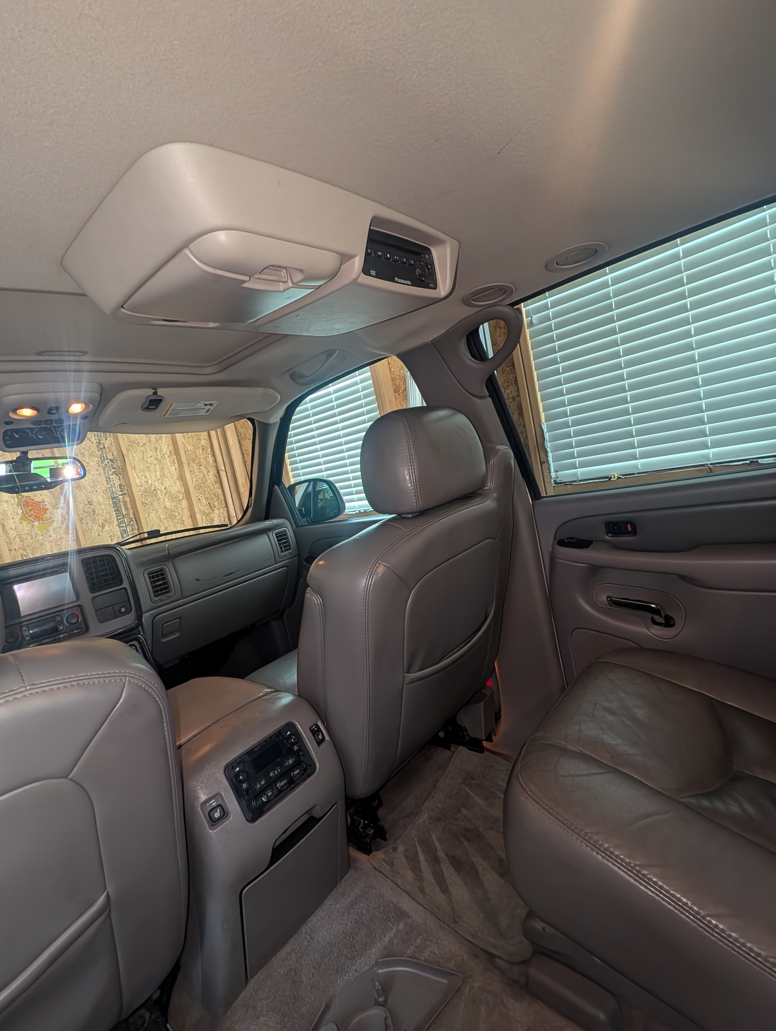 Used 2006 GMC Yukon XL Denali AWD/4WD image 9