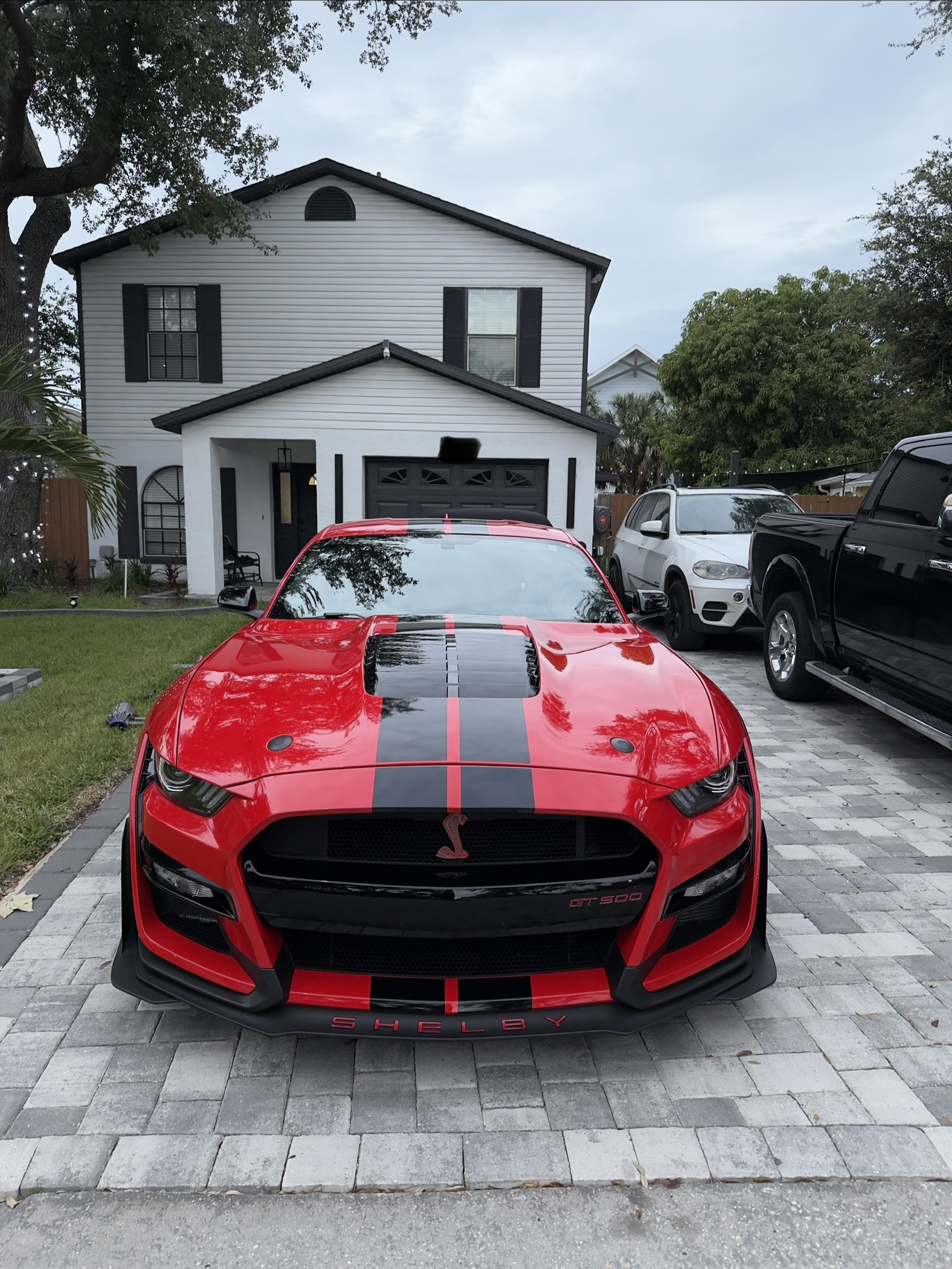 Used 2020 Ford Mustang Shelby GT500 w/ Technology Package RWD image 1