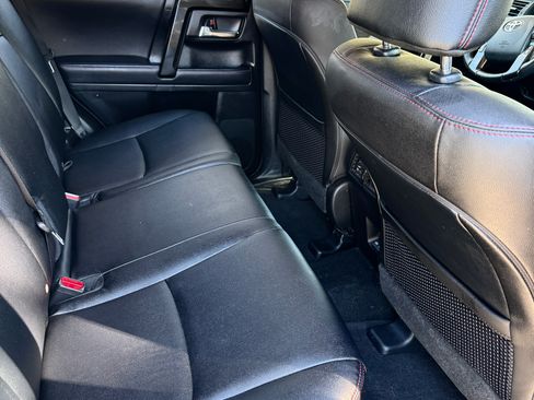 Used 2023 Toyota 4Runner TRD Off-Road Premium w/ Off Road Premium Plus Package image 14