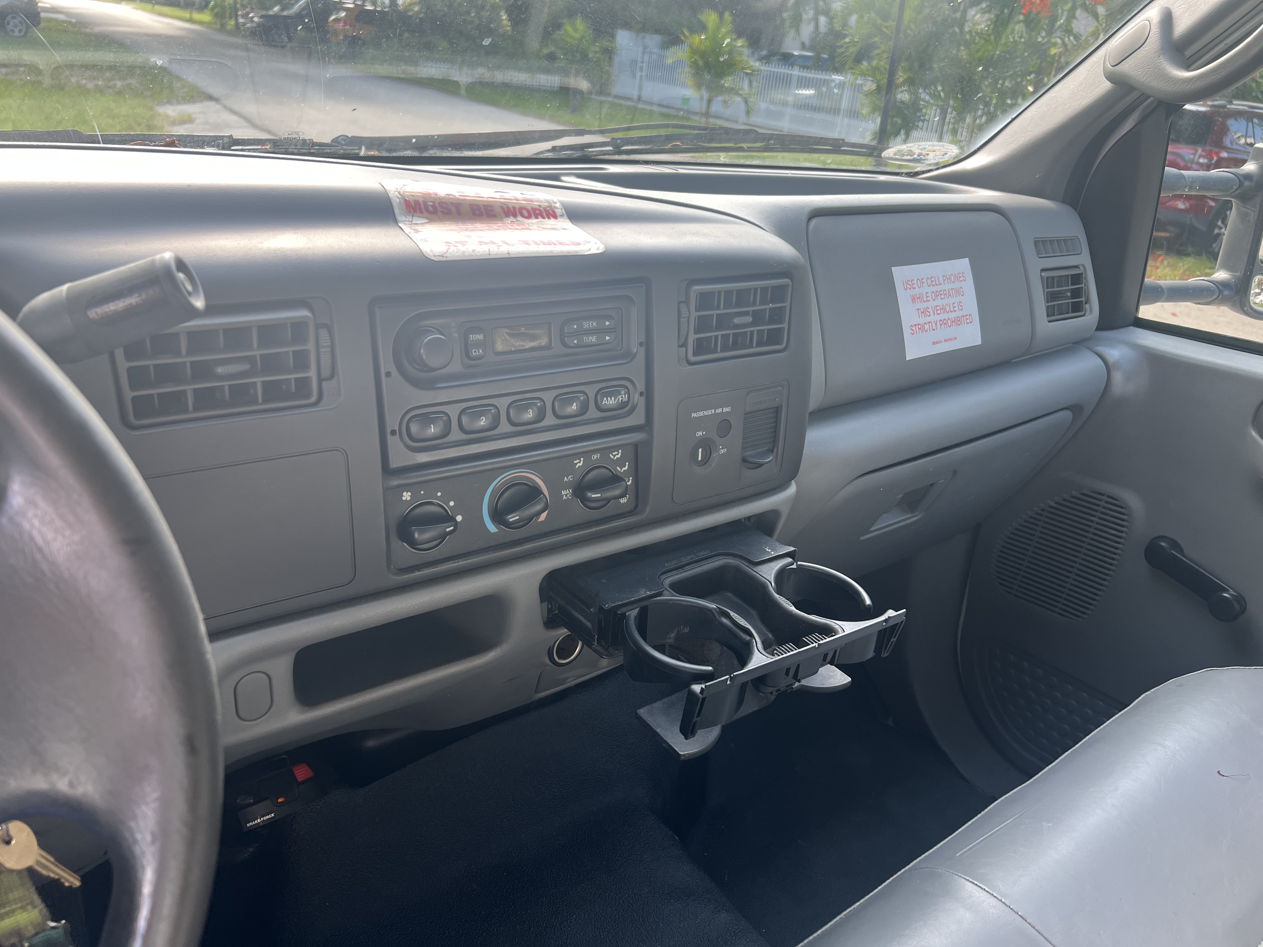Used 2002 Ford F250 2WD Regular Cab Super Duty image 12