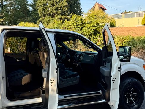 Used 2013 Ford F150 XLT w/ Luxury Equipment Group AWD/4WD image 13