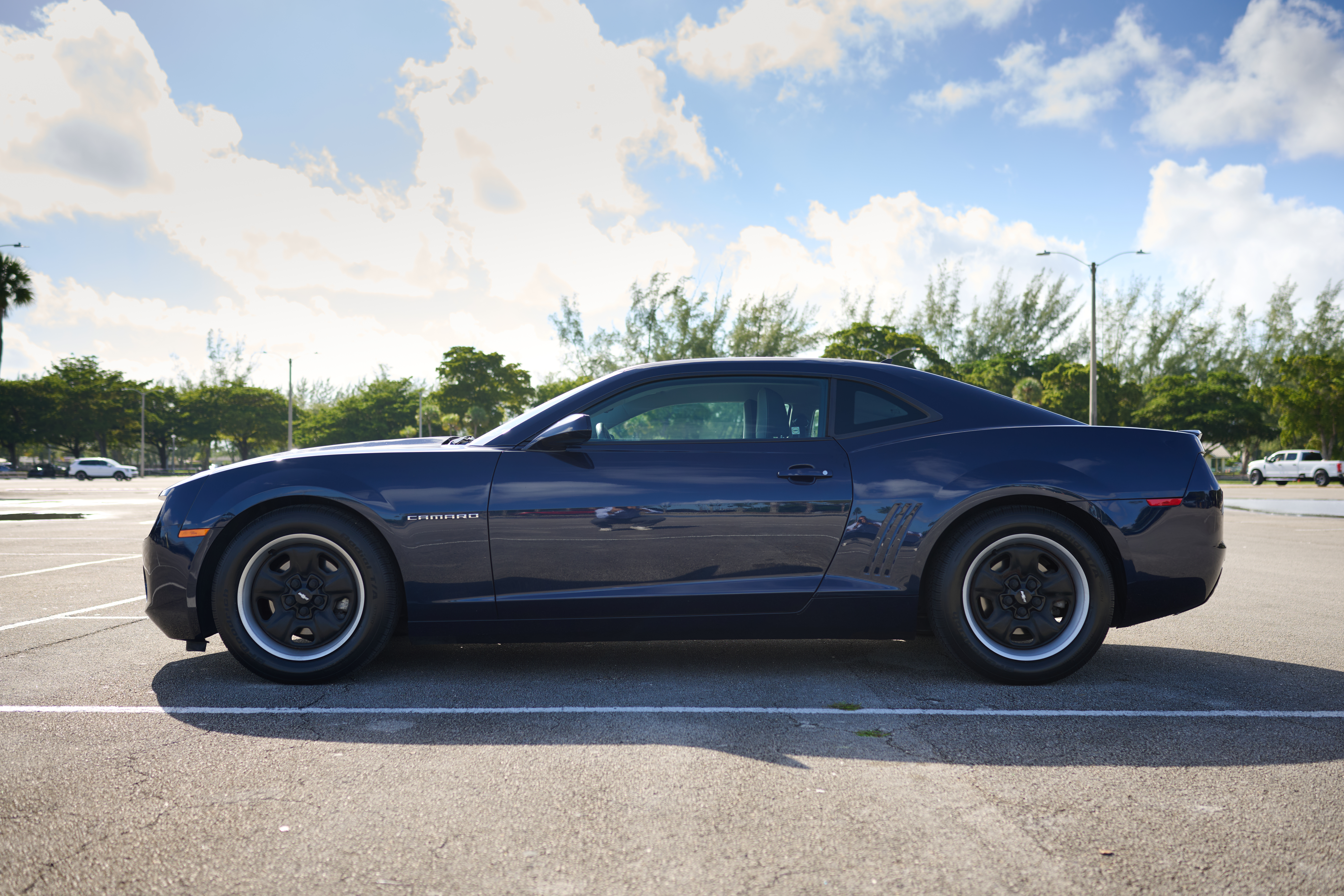 Used 2012 Chevrolet Camaro LS RWD image 5