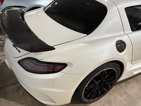 Used 2014 Mercedes-Benz SLS AMG Black Series image 13