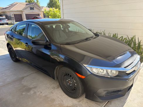 Used 2018 Honda Civic LX image 4