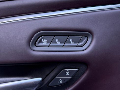 Used 2021 Cadillac Escalade ESV Sport Platinum w/ LPO, ONYX Package image 27