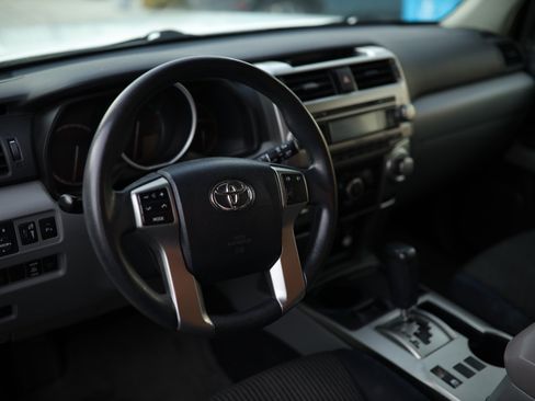 Used 2011 Toyota 4Runner SR5 image 16