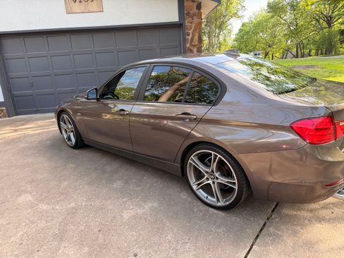 Used 2013 BMW 328i Sedan image 1