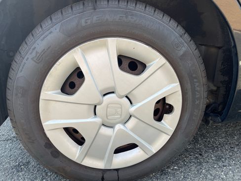 Used 2013 Honda Fit image 32