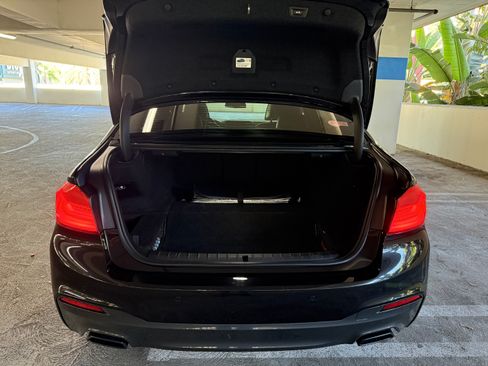 Used 2018 BMW 530e image 4