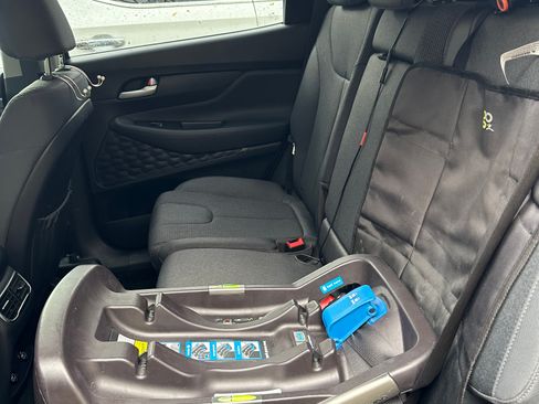 Used 2021 Hyundai Santa Fe SE image 9