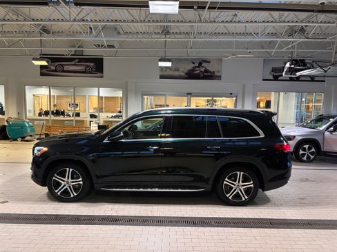 Used 2020 Mercedes-Benz GLS 450 4MATIC image 1