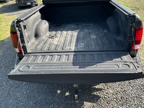 Used 2018 RAM 3500 Laramie Longhorn AWD/4WD image 16