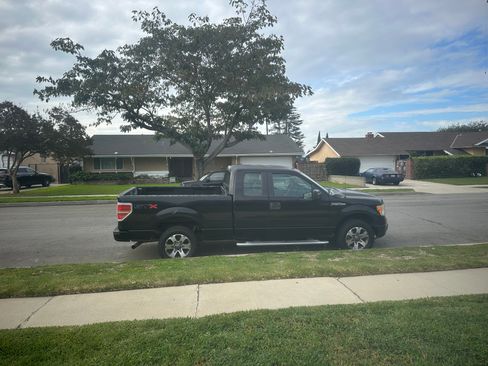 Used 2013 Ford F150 STX w/ Mid Equipment Group image 5
