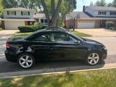 Used 2012 Volkswagen Eos Lux FWD image 6