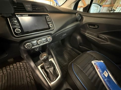 Used 2024 Nissan Versa S FWD image 9