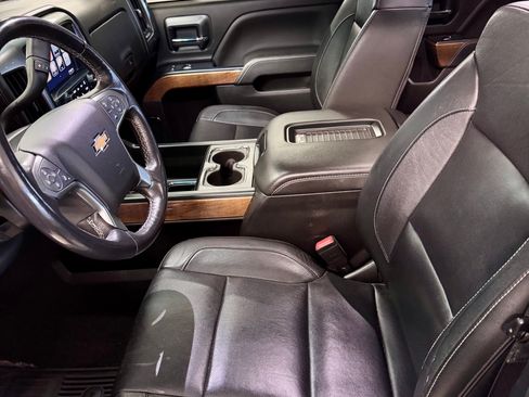 Used 2018 Chevrolet Silverado 1500 LTZ w/ Sport Package image 24
