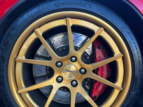 Used 2015 Chevrolet Corvette Z06 w/ 2LZ Preferred Equipment Group image 6