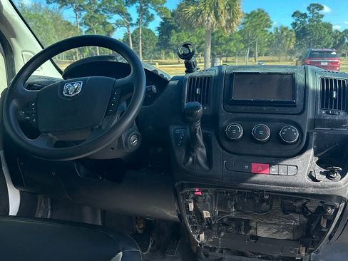 Used 2019 RAM ProMaster 2500 image 16