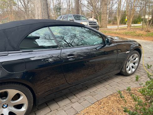 Used 2005 BMW 645Ci Convertible image 11