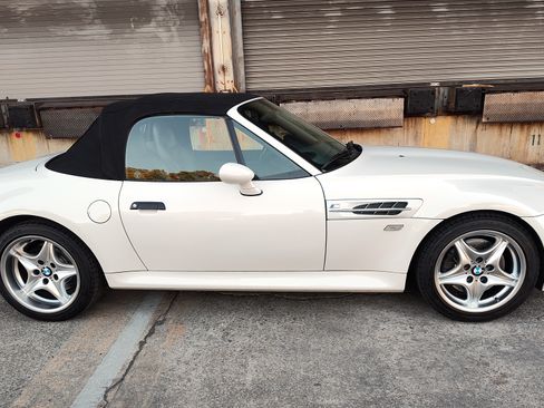 Used 2000 BMW M Roadster image 10