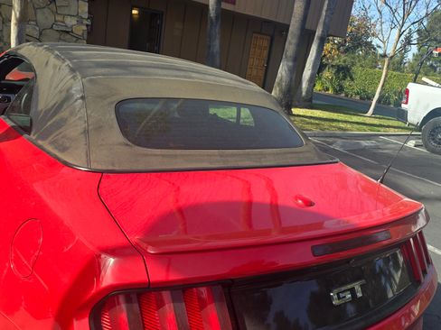 Used 2015 Ford Mustang GT Premium image 5