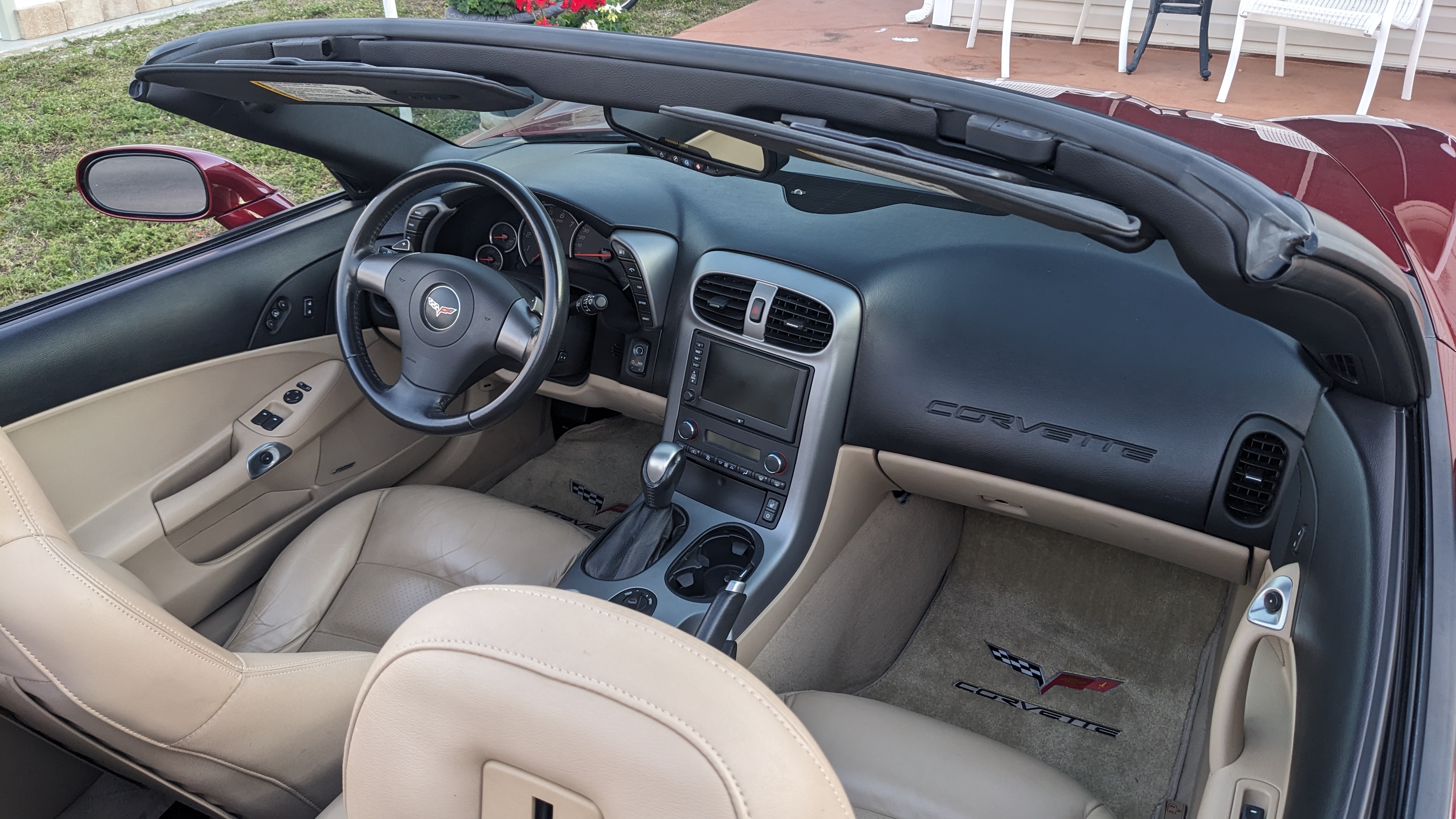 Used 2006 Chevrolet Corvette Convertible w/ Preferred Equipment Group RWD image 12